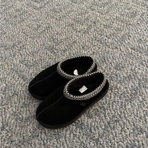 UGG Tasman Slippers